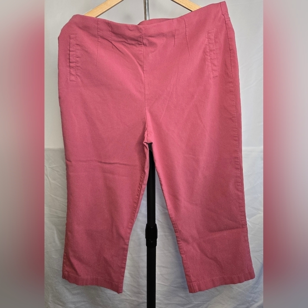 Maurices Pink High Rise Bengaline Capri Pants | Size XL | Stretch Slimming Fit